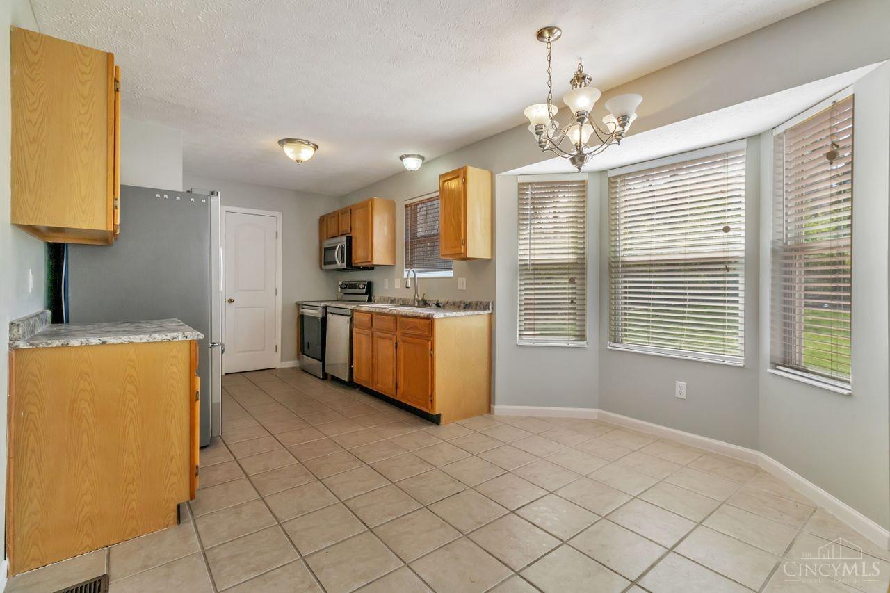 9653 Deer Track Road, West Chester, Ohio image 10