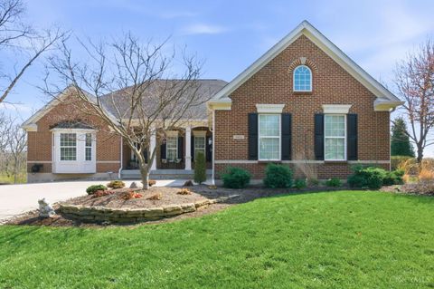 Homes For Sale - 7452 Overglen Drive<br/> West Chester, OH 45069