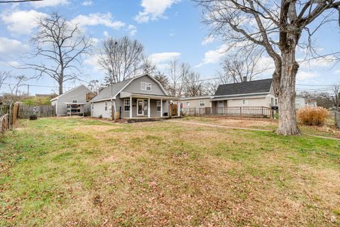 Photo of 1117 Hunt Avenue, Hamilton, OH 45013 (MLS # 1863358)