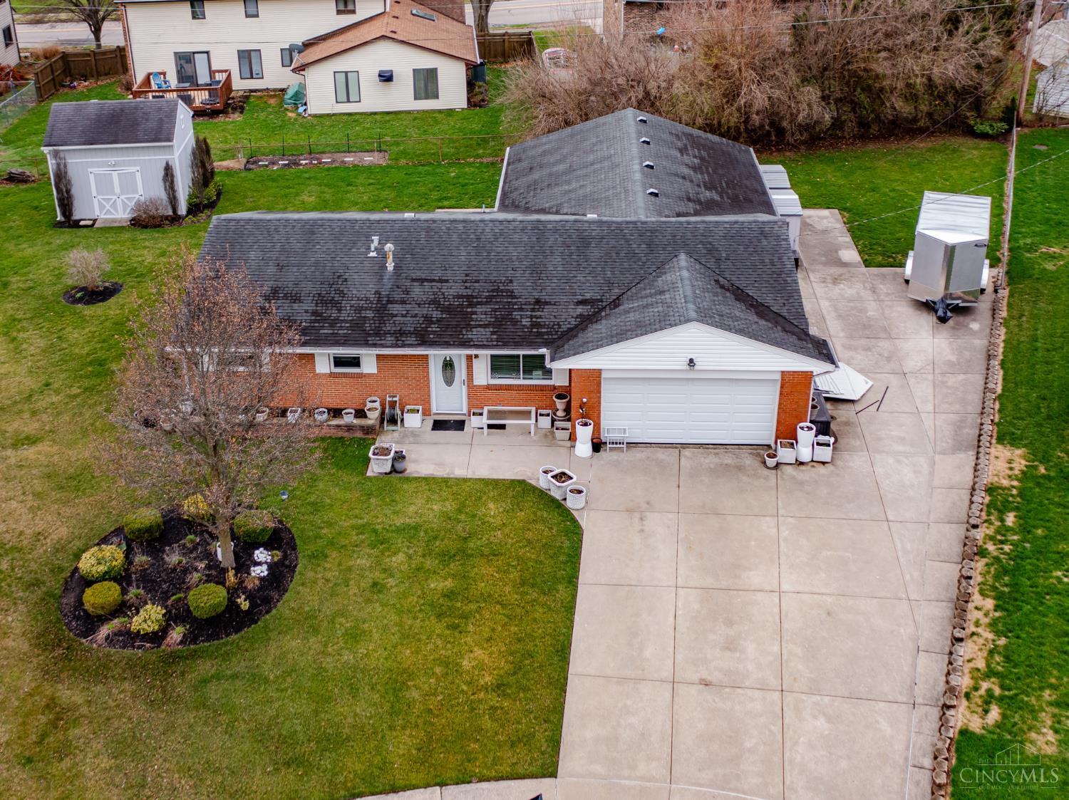 1033 Burchcliff Circle