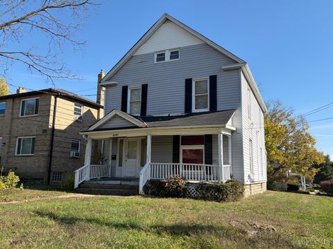 Photo of 6404 Kennedy Avenue, Cincinnati, OH 45213 (MLS # 1860280)