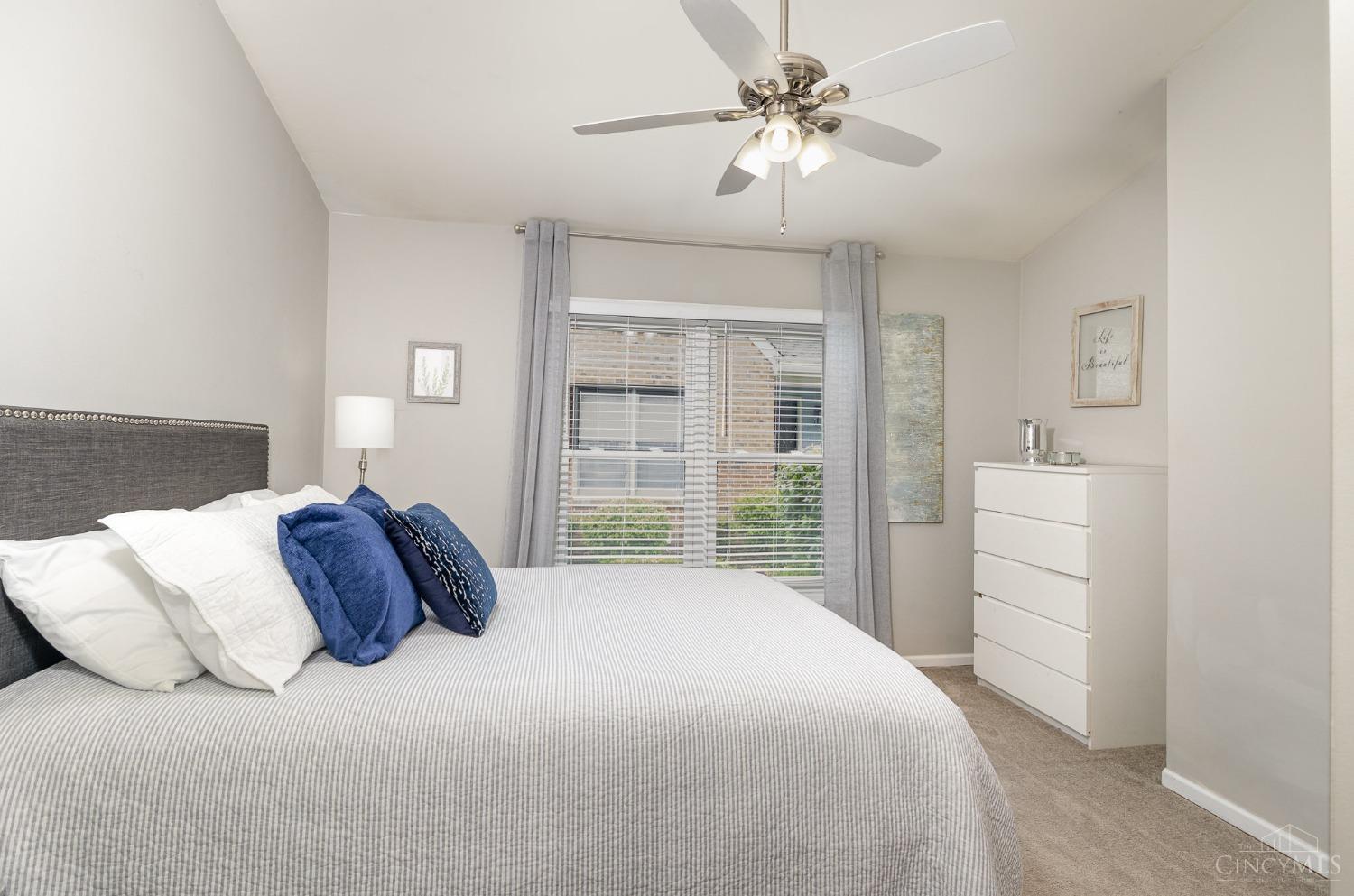 5469 Hanover Circle, Cincinnati, Ohio image 15