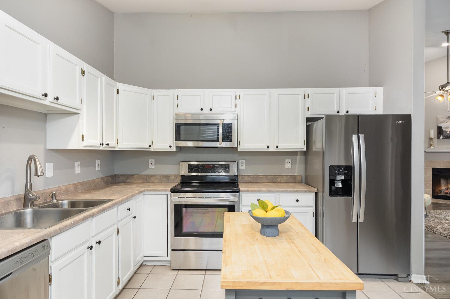 5469 Hanover Circle, Cincinnati, Ohio image 12