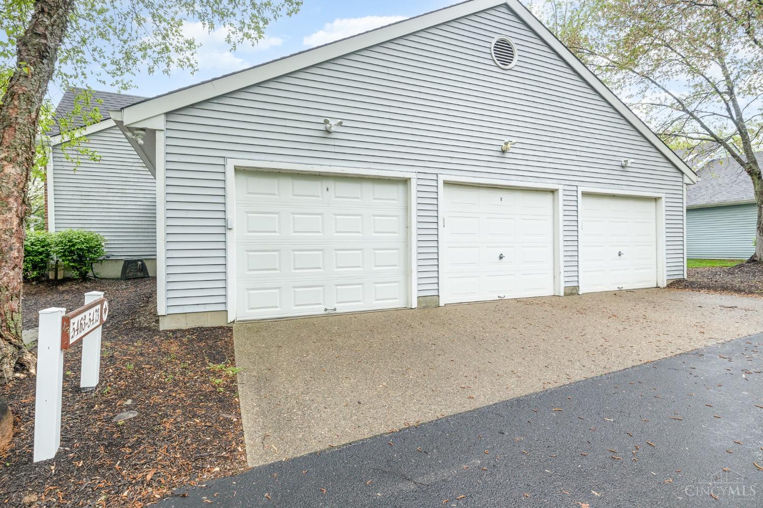 5469 Hanover Circle, Cincinnati, Ohio image 37