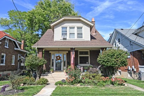 Photo of 4762 Highridge Ave Ave, Cincinnati, OH 45238 (MLS # 1857406)