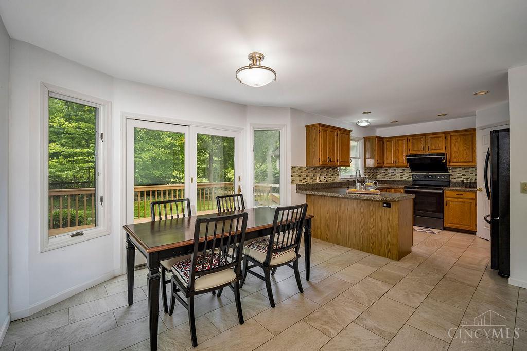 1481 Dana Drive, Oxford, Ohio image 8