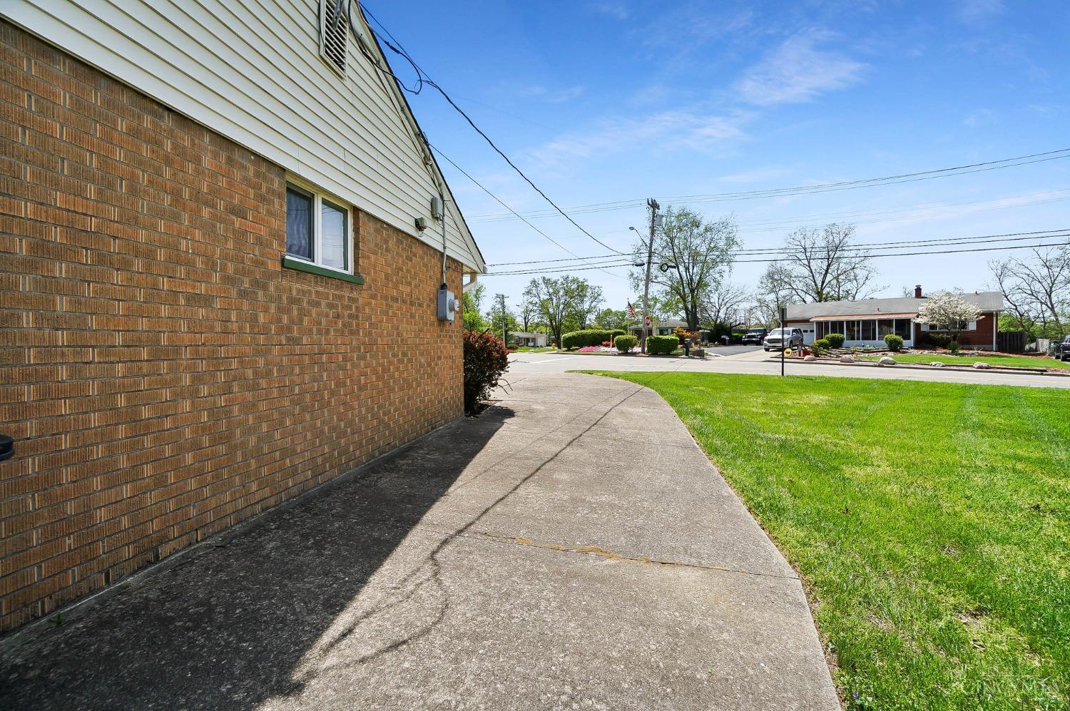 4016 Creek Road, Sharonville, Ohio image 37