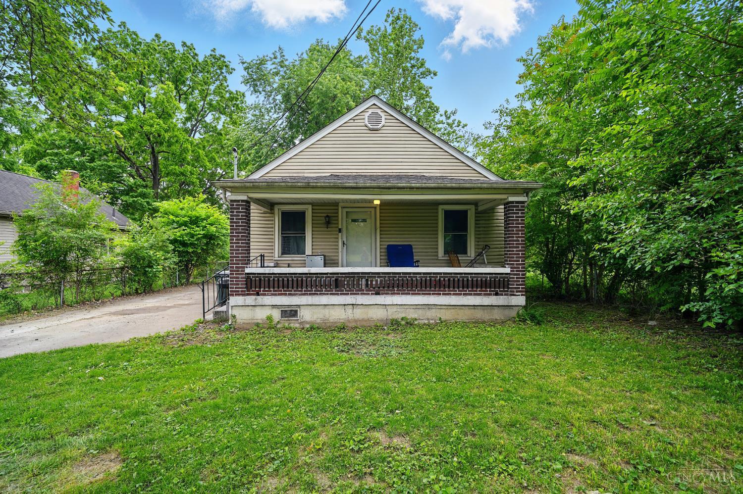 3020 Seneca Street, Middletown, Ohio image 1