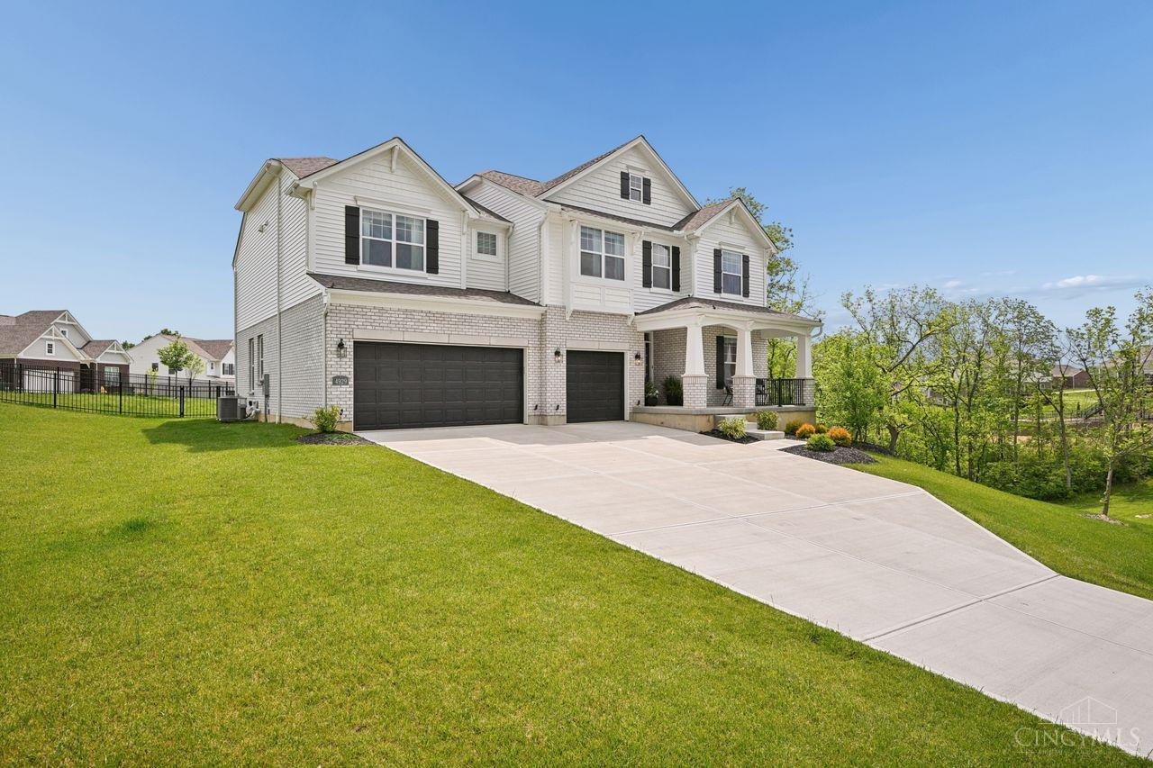 4929 Shadow Hawk Drive