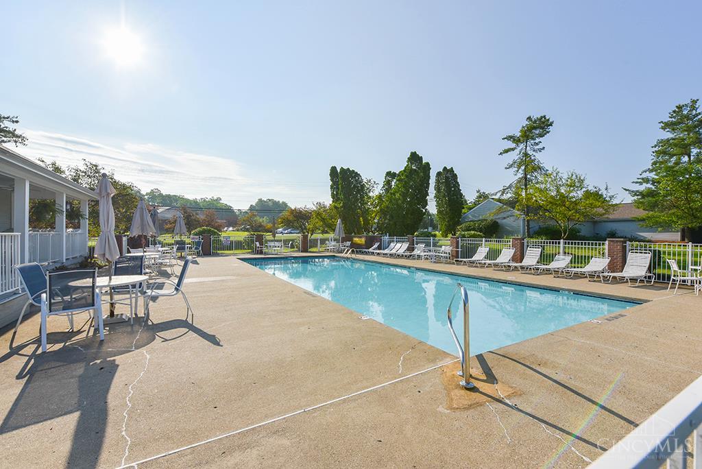 993 Wittshire Lane, Anderson Twp, Ohio image 36