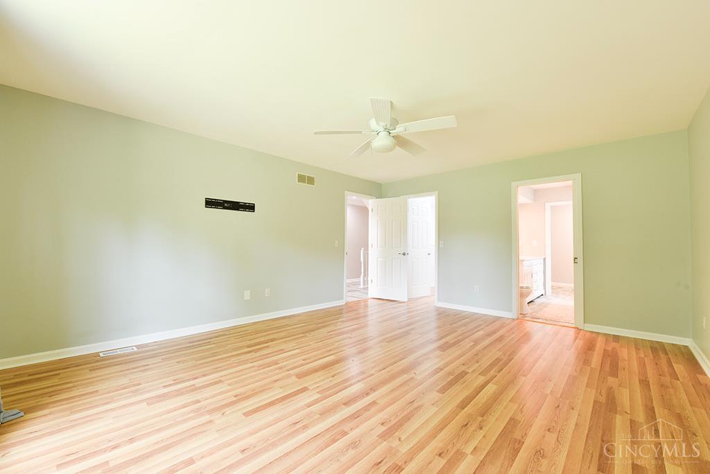 993 Wittshire Lane, Anderson Twp, Ohio image 14