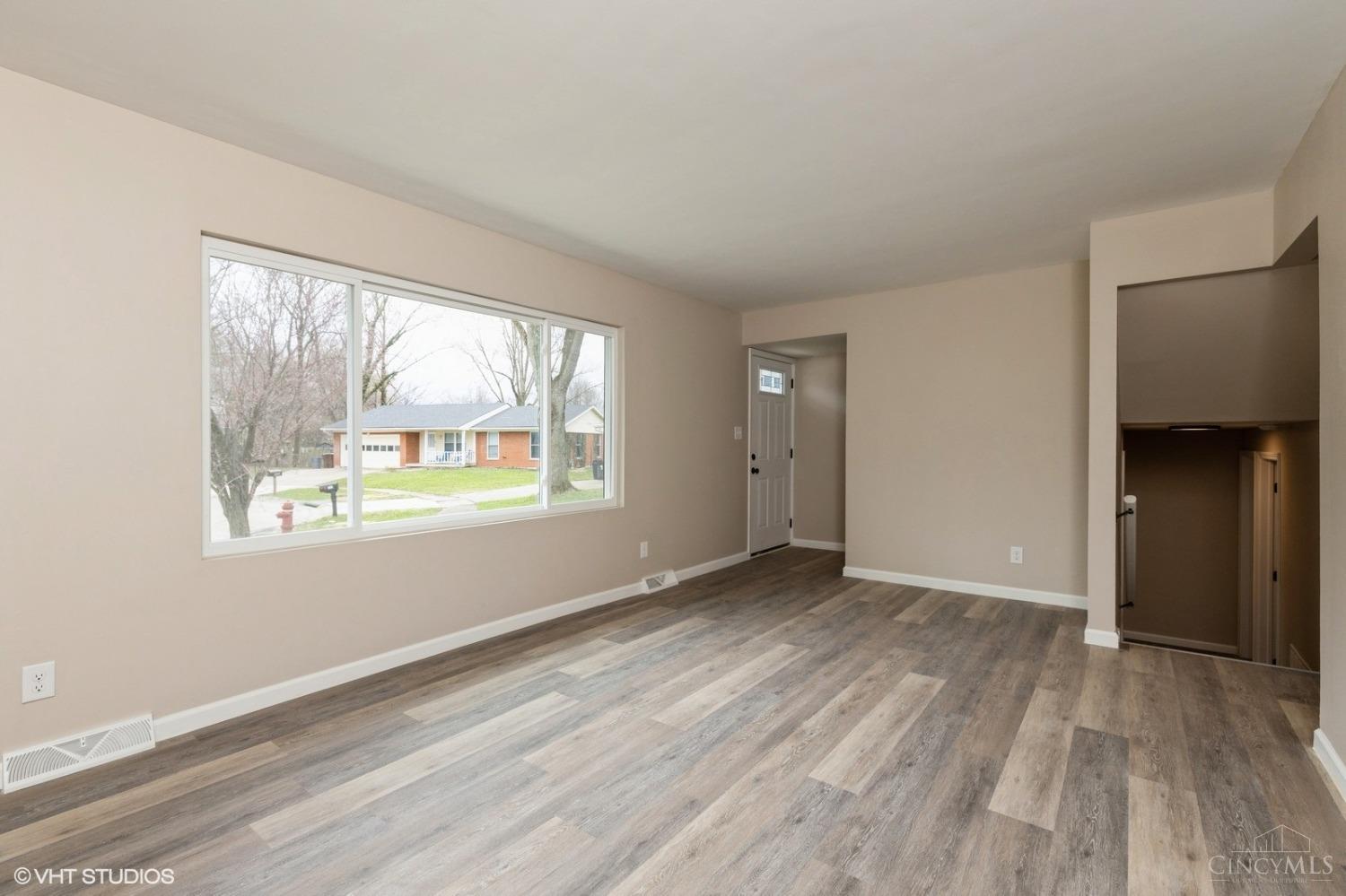 5007 Catalina Court, Middletown, Ohio image 8