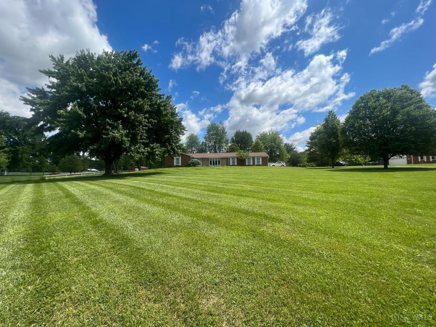 7136 Goshen Road, Goshen Twp, Ohio image 3