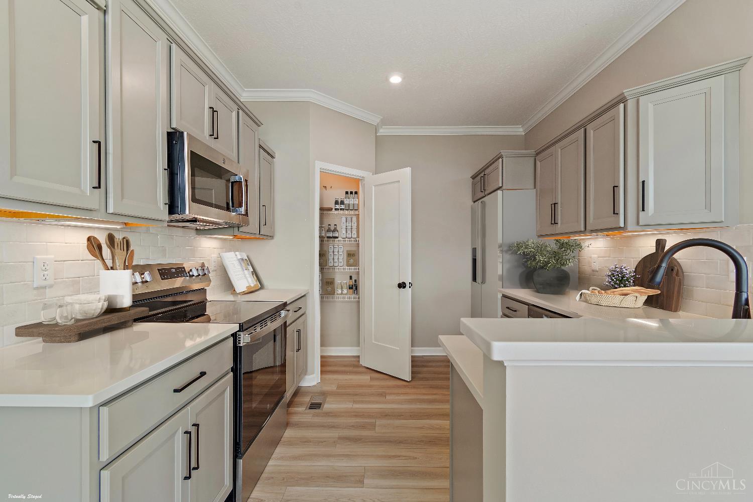 463 Valhalla Court 9-202