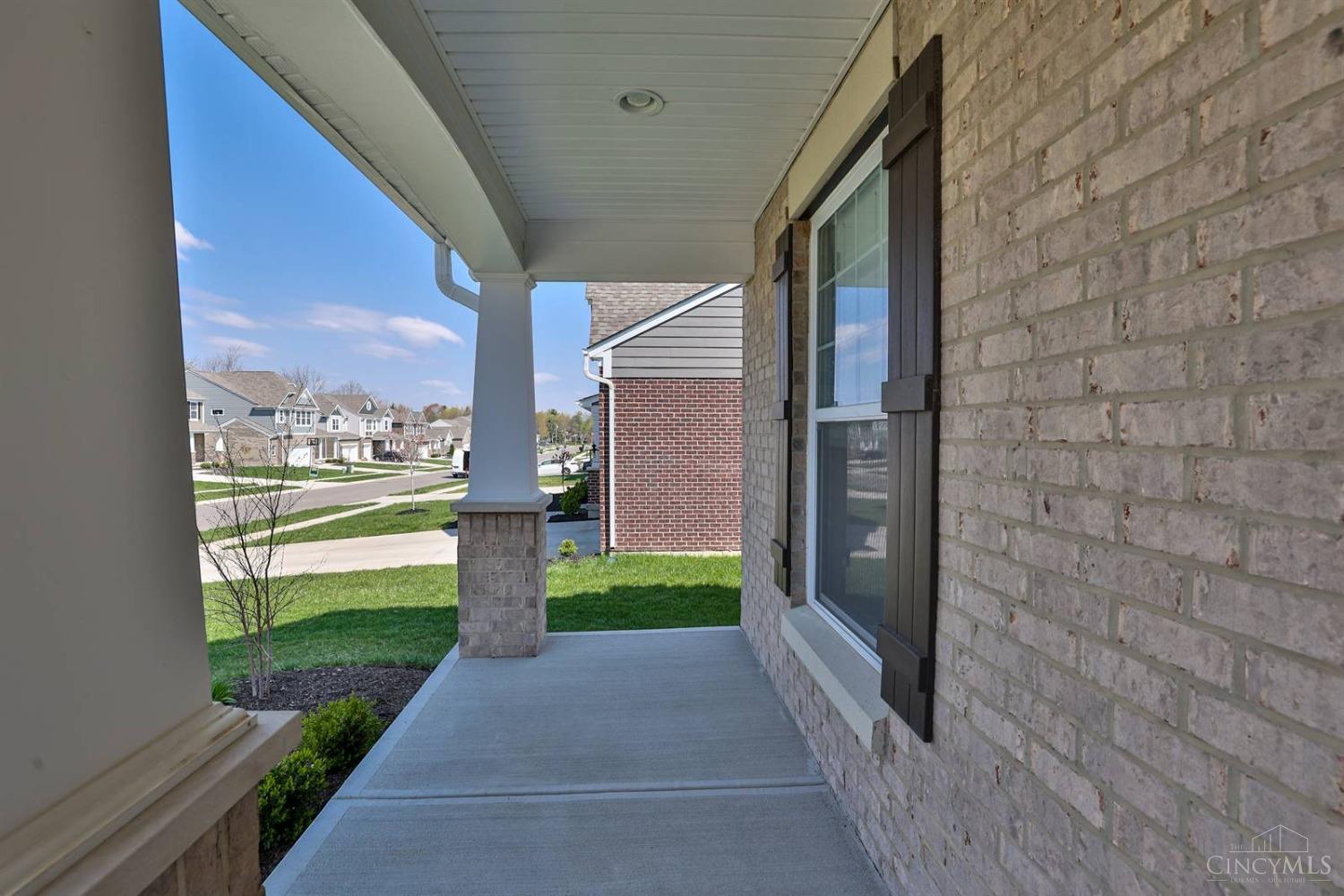 684 Newton Drive, Beavercreek, Ohio image 3
