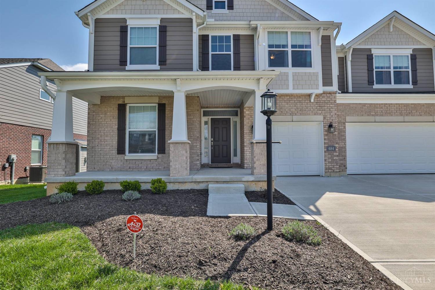 684 Newton Drive, Beavercreek, Ohio image 4