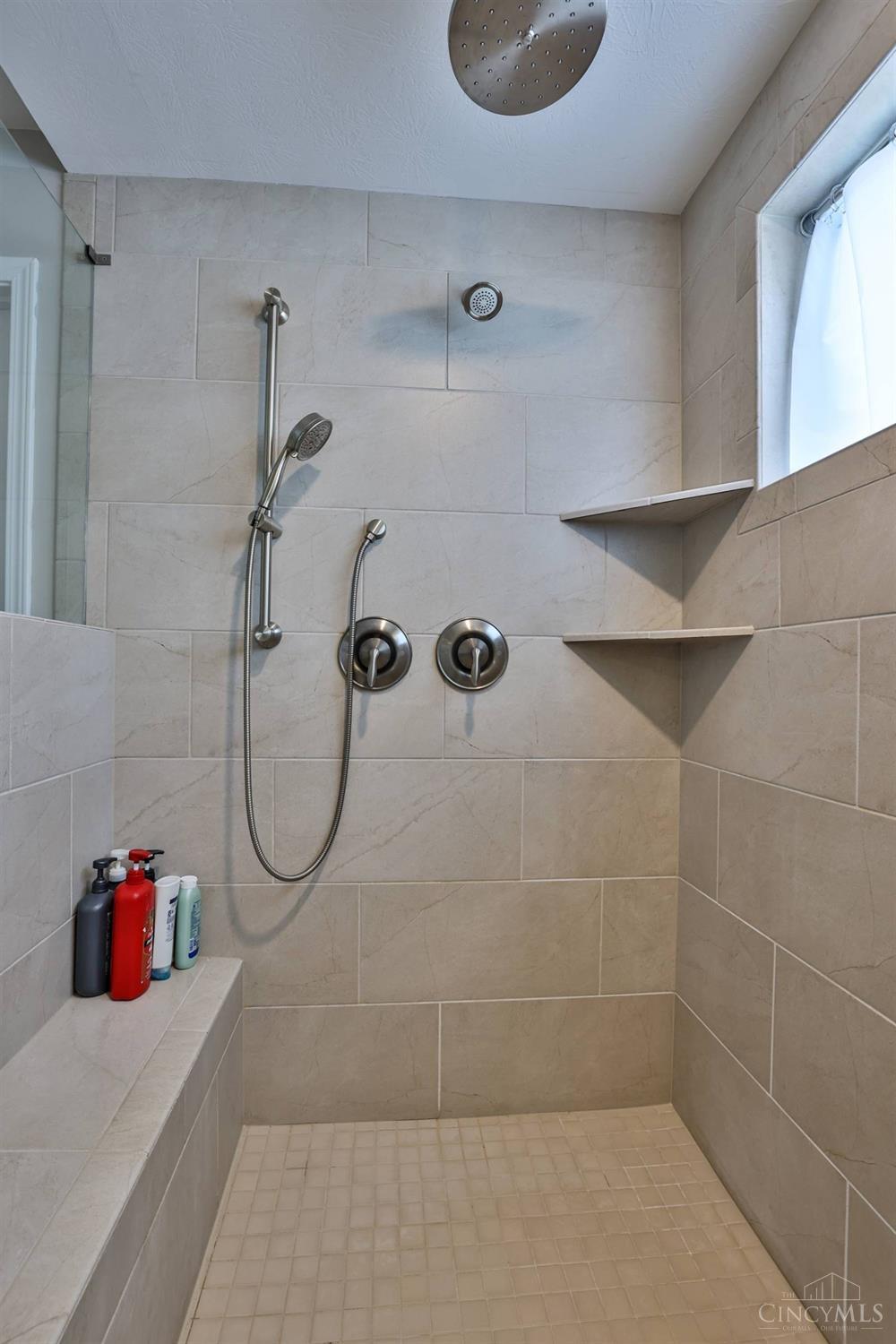 684 Newton Drive, Beavercreek, Ohio image 34
