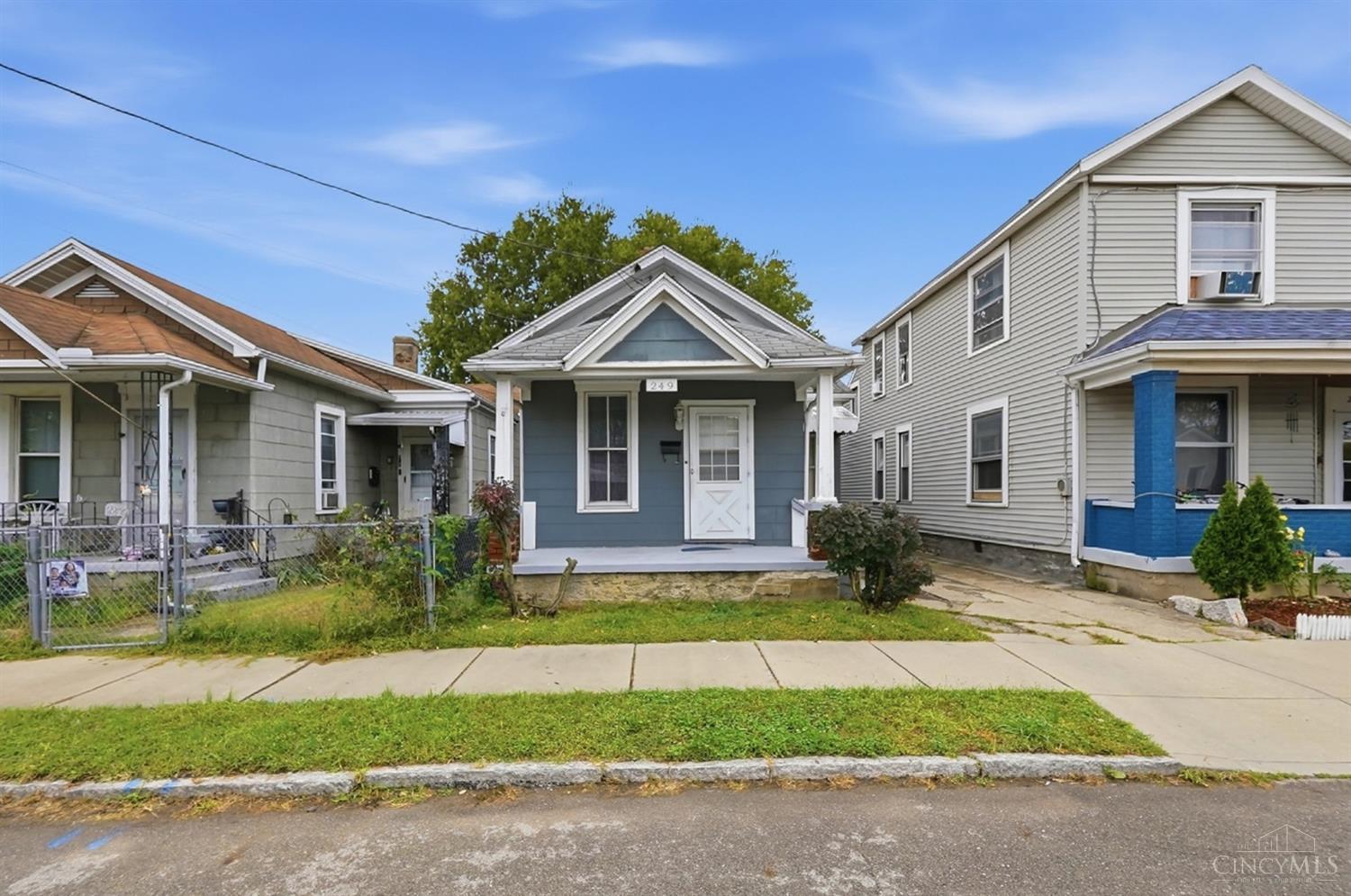 249 Air Street