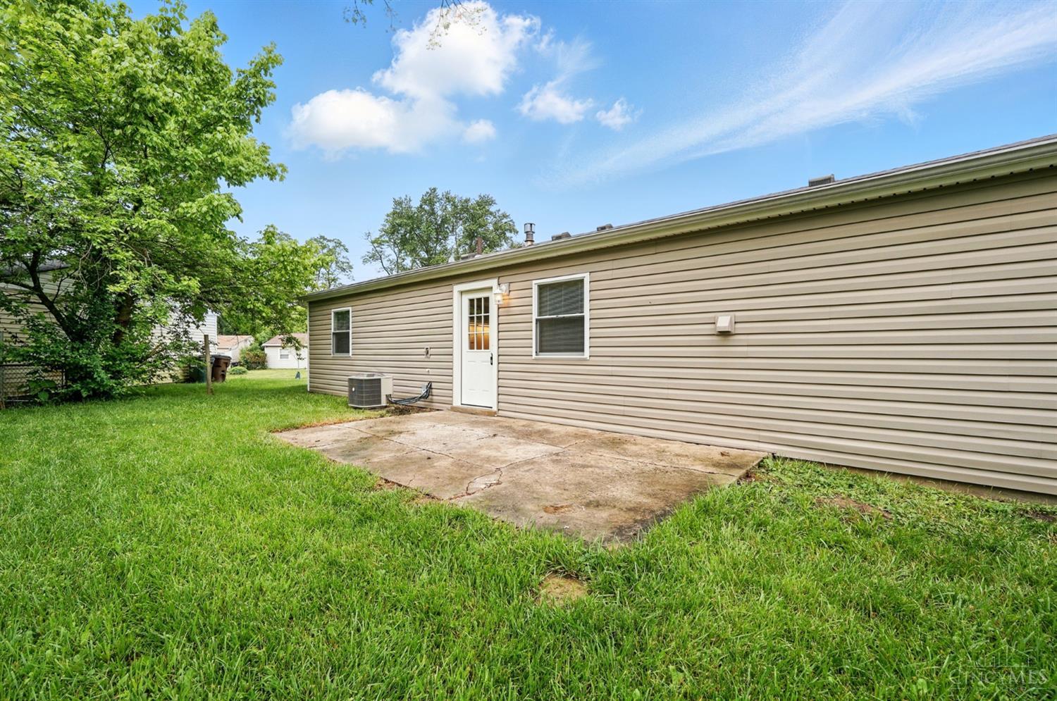 3195 Deshler Dr, Colerain Twp, Ohio image 22