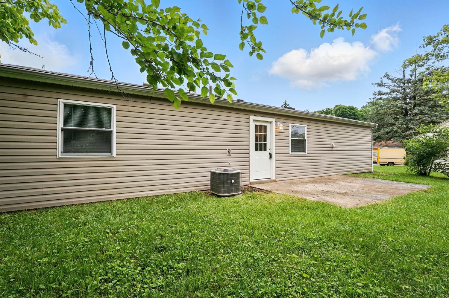 3195 Deshler Dr, Colerain Twp, Ohio image 21