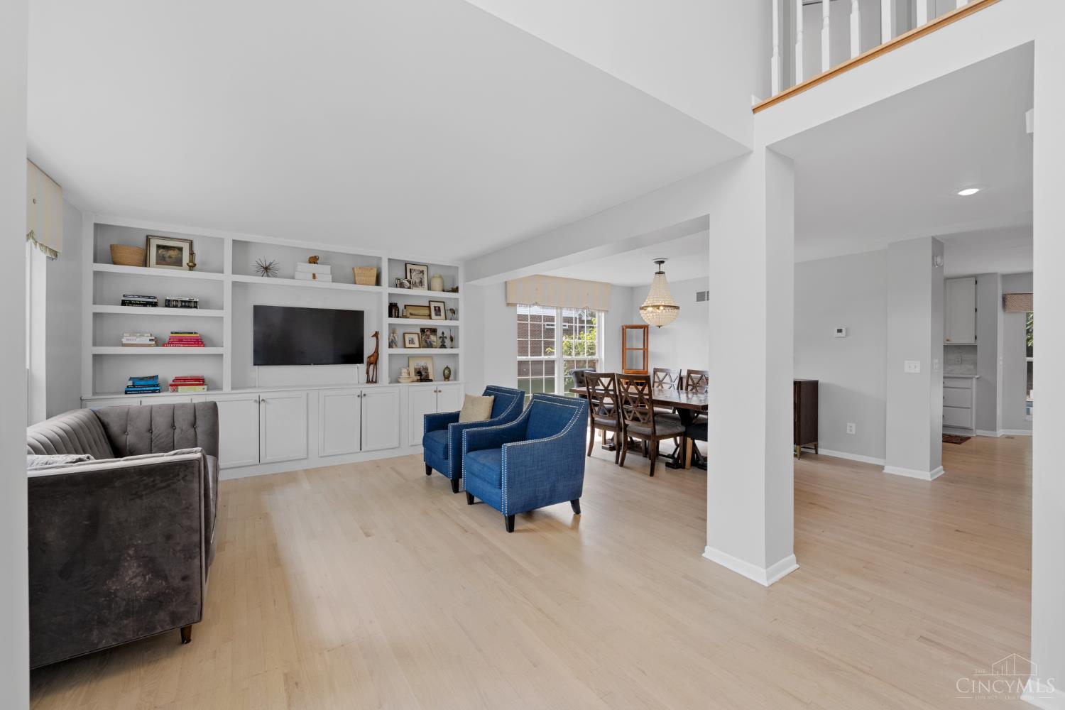 211 Silver Fox Court