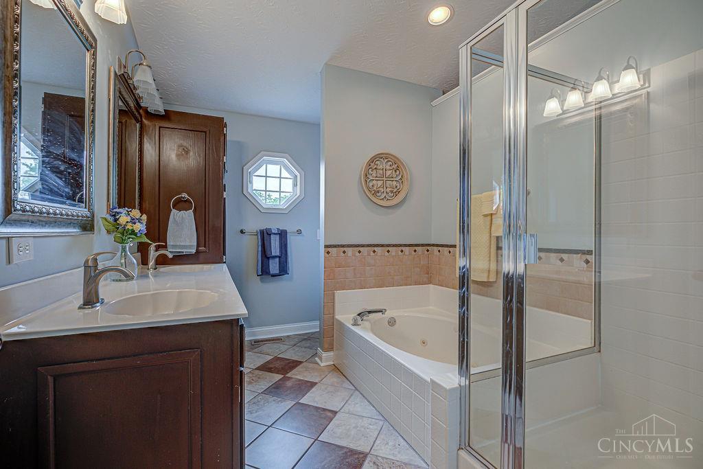 6092 N Martha Drive, Aurora, Indiana image 23