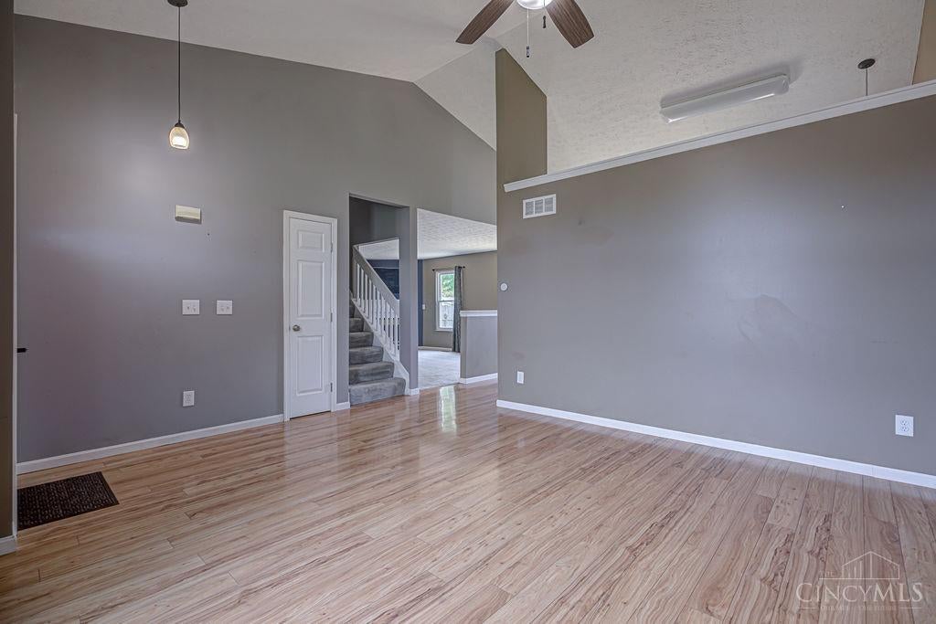 617 Willow Place