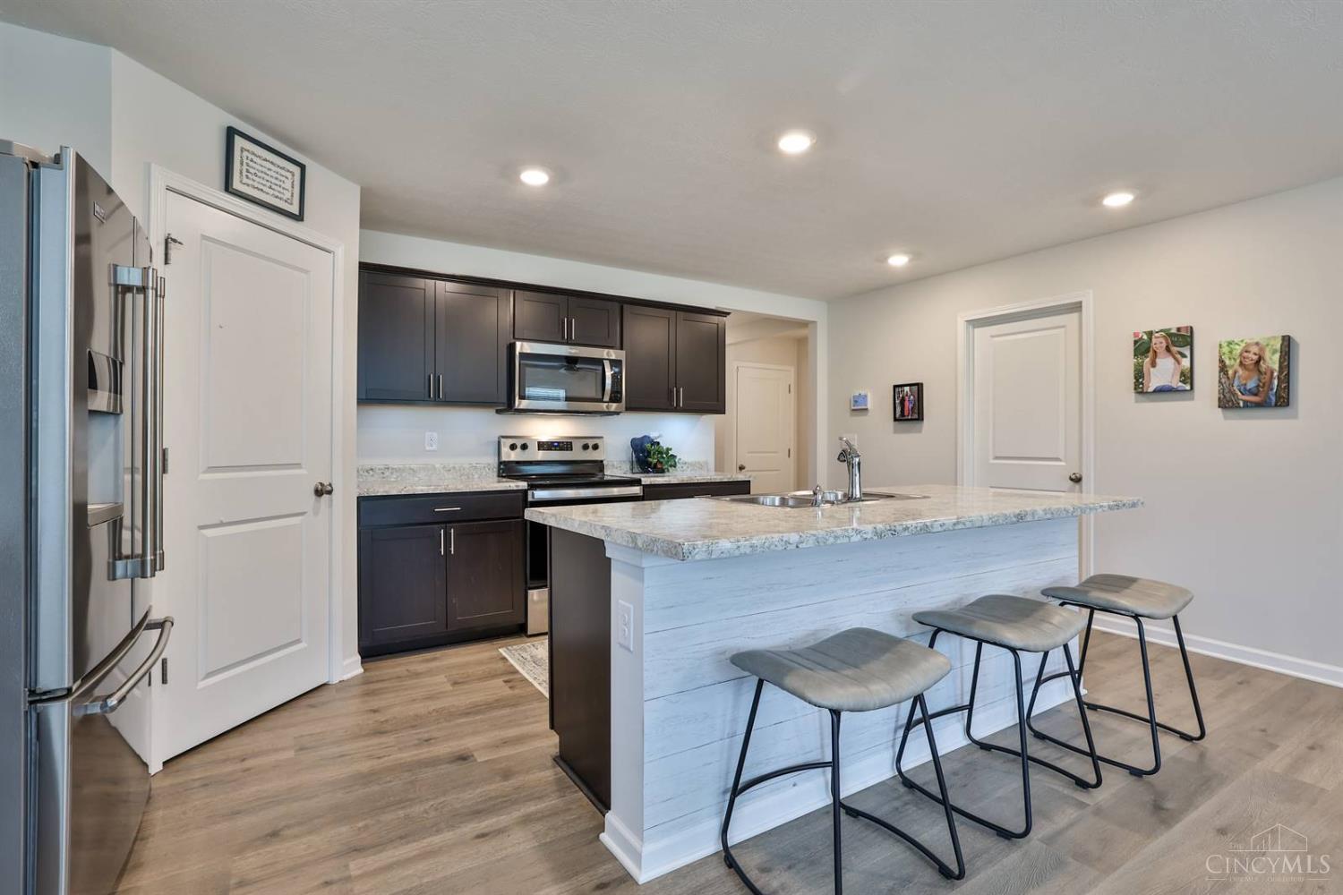 5041 Lakeview Drive, Morrow, Ohio image 16