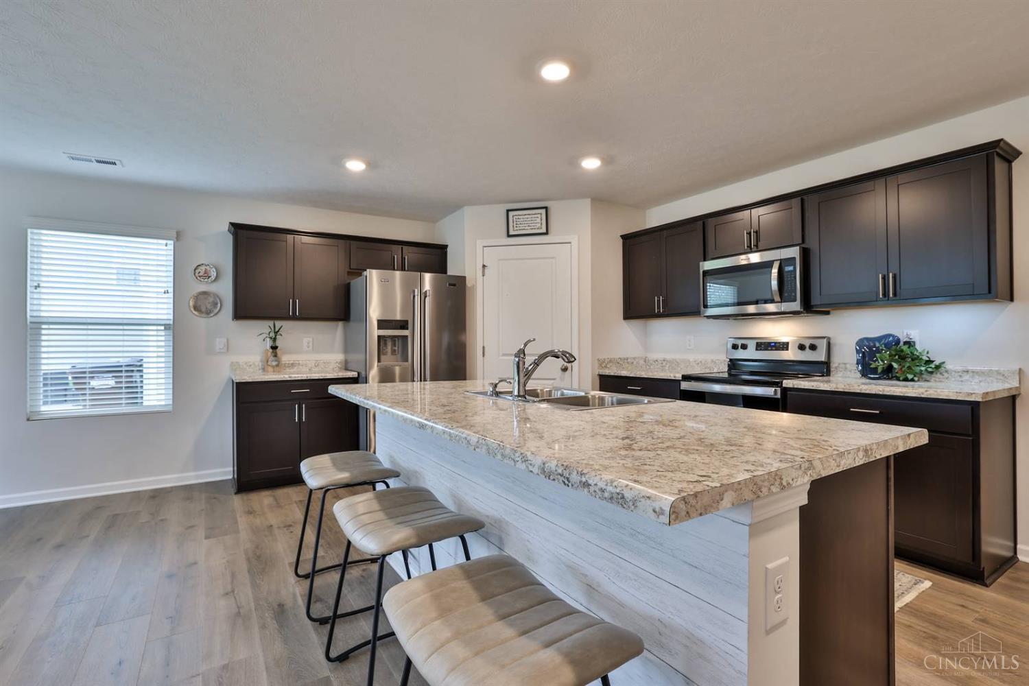 5041 Lakeview Drive, Morrow, Ohio image 18