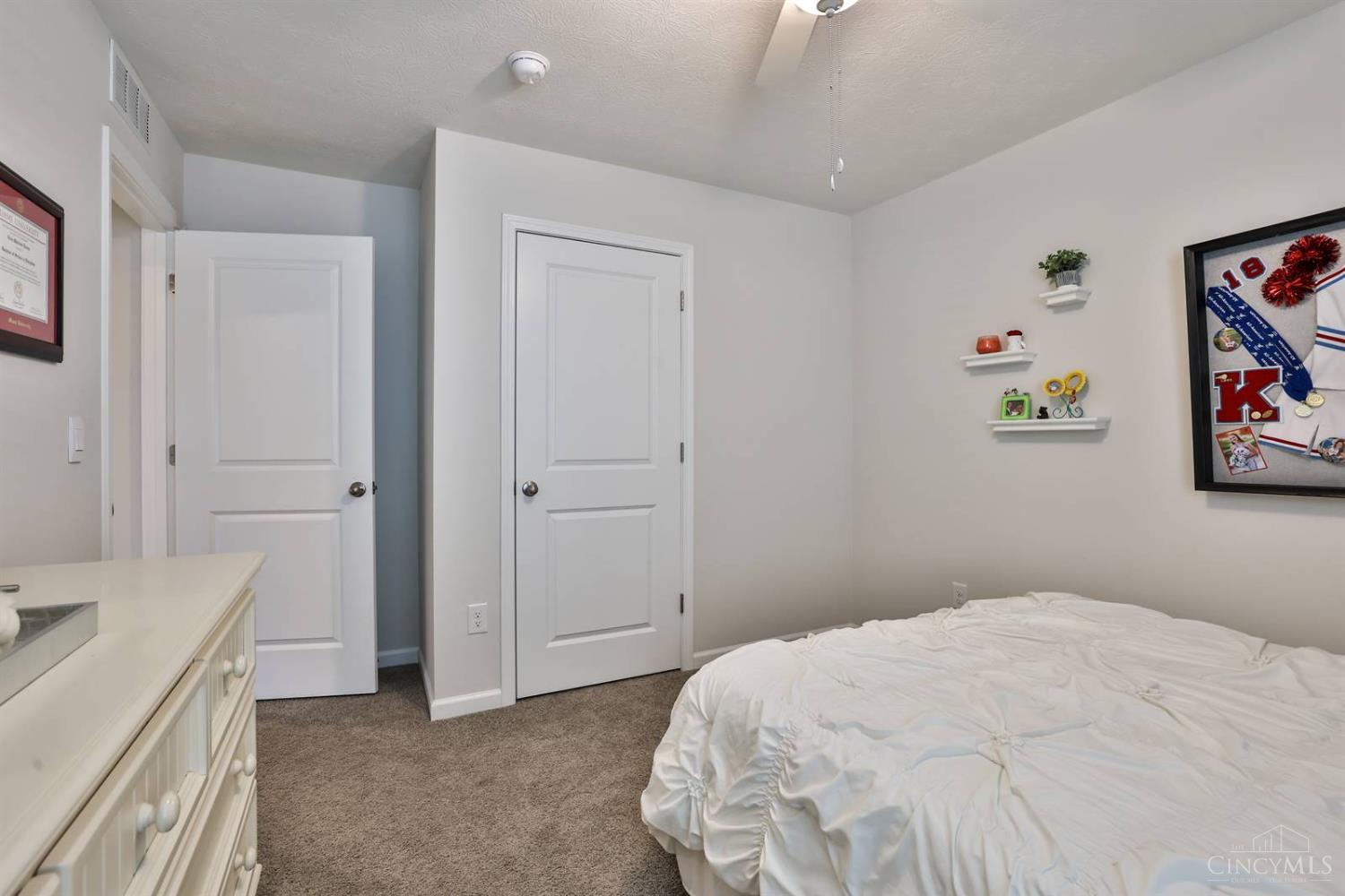 5041 Lakeview Drive, Morrow, Ohio image 27