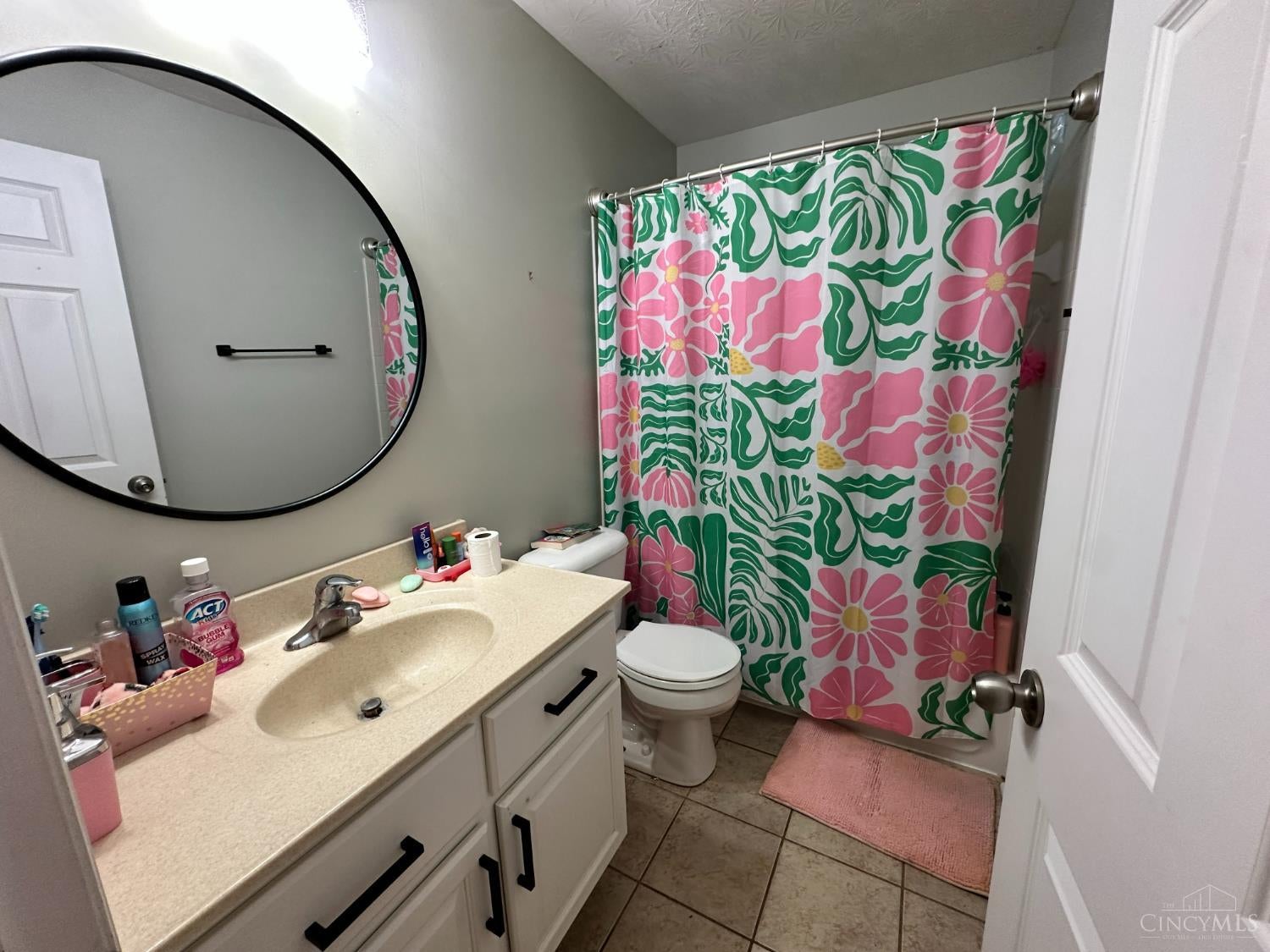 7216 Rolling Oaks Court