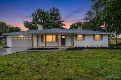Photo of 801 S 1st Street, Trenton, OH 45067 (MLS # 1879306)