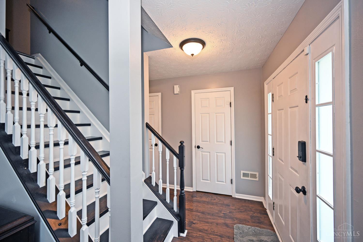 3669 Shorewood Drive