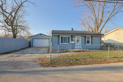 Homes For Sale - 712 Abney Lane<br/> Warren County, Franklin, OH 45005