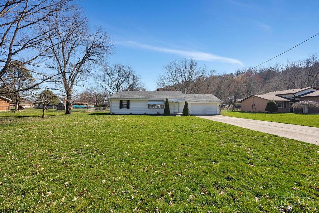 5538 Tallawanda Drive, Fairfield, Ohio image 2