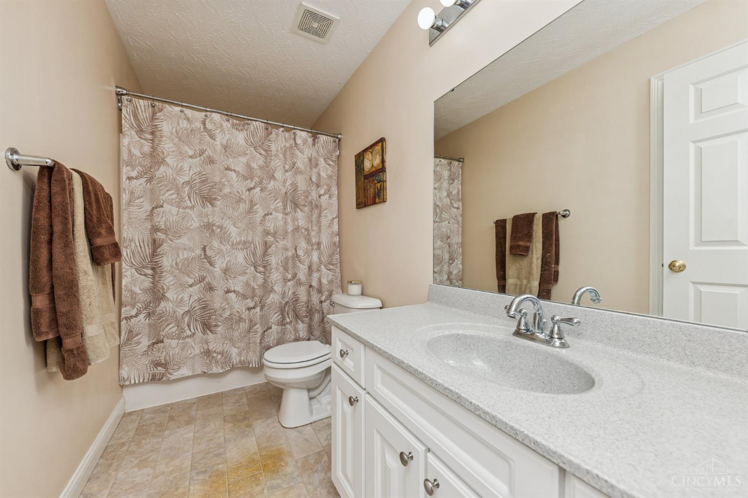 5246 Smokey Road, Williamsburg, Ohio image 24