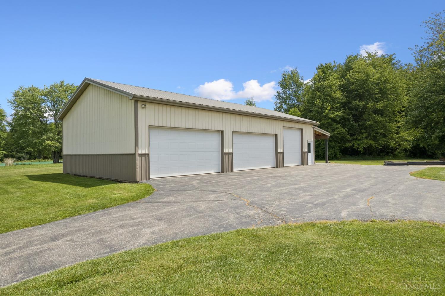 5246 Smokey Road, Williamsburg, Ohio image 46