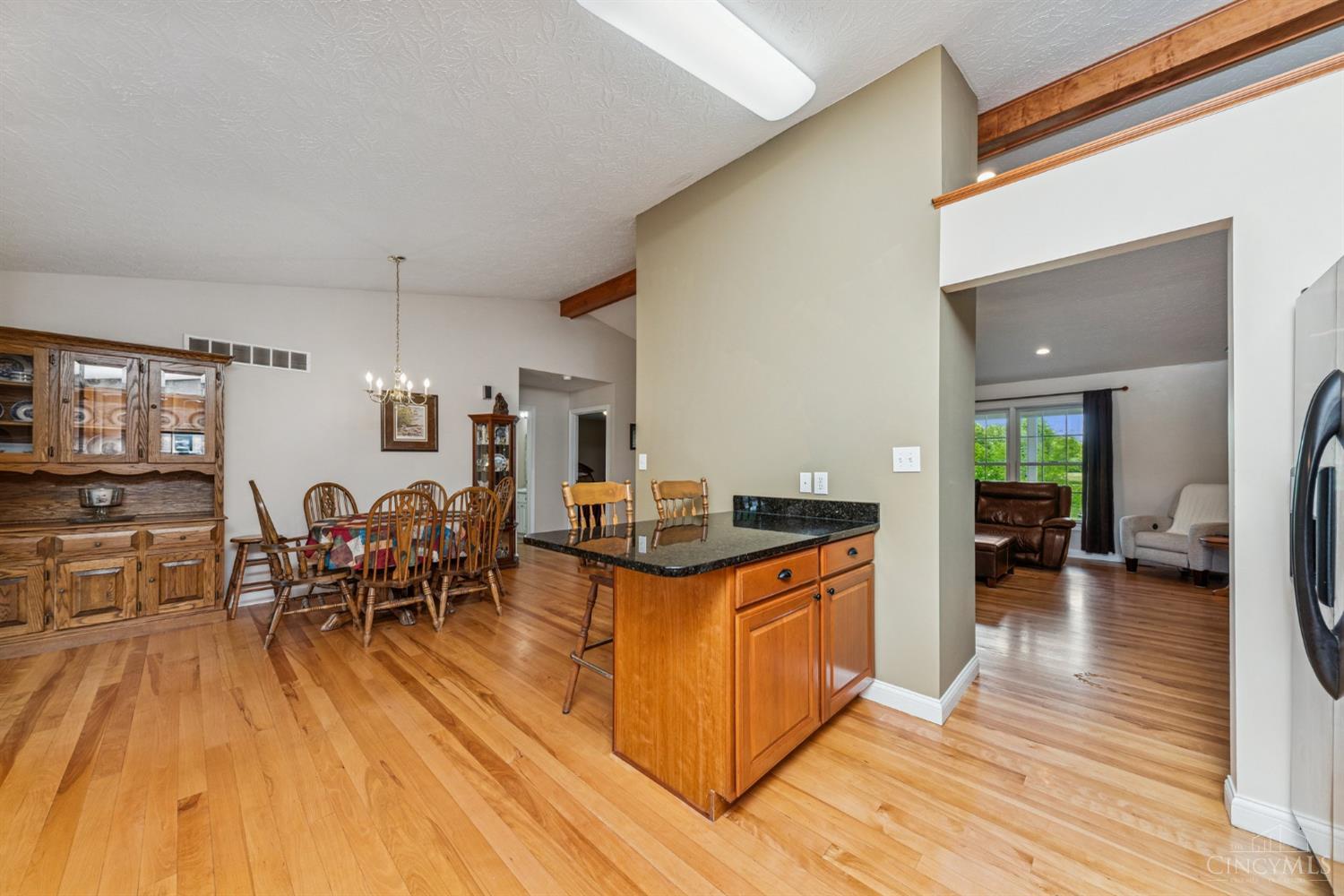 5246 Smokey Road, Williamsburg, Ohio image 12