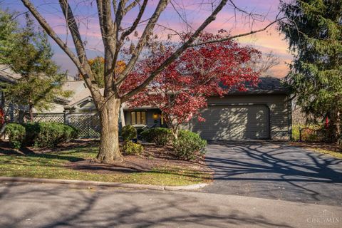 22 Woodcreek Drive Blue Ash OH 45241