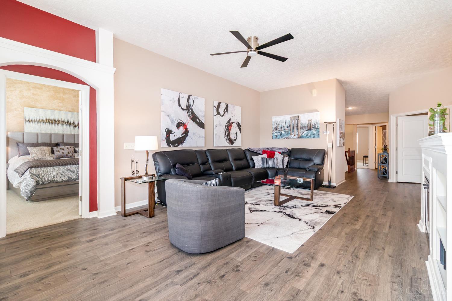 4431 English Oak Court