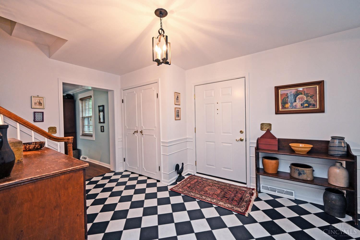 6116 Shadowslope Lane