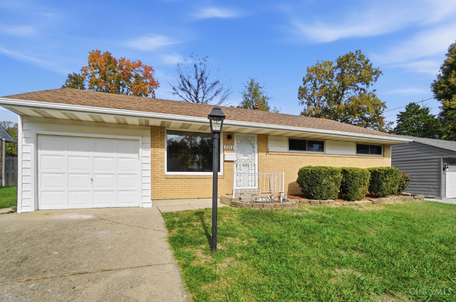 2690 Royal Glen Drive