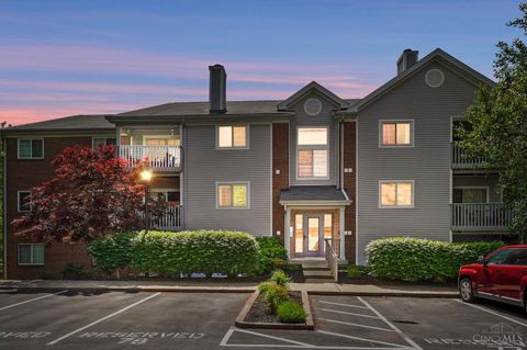 Townhouse For Sale - 7372 Ridgepoint Drive #10<br/> Anderson Twp, OH 45230