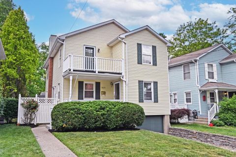 Photo of 3633 Tarpis Avenue, Cincinnati, OH 45208 (MLS # 1876947)