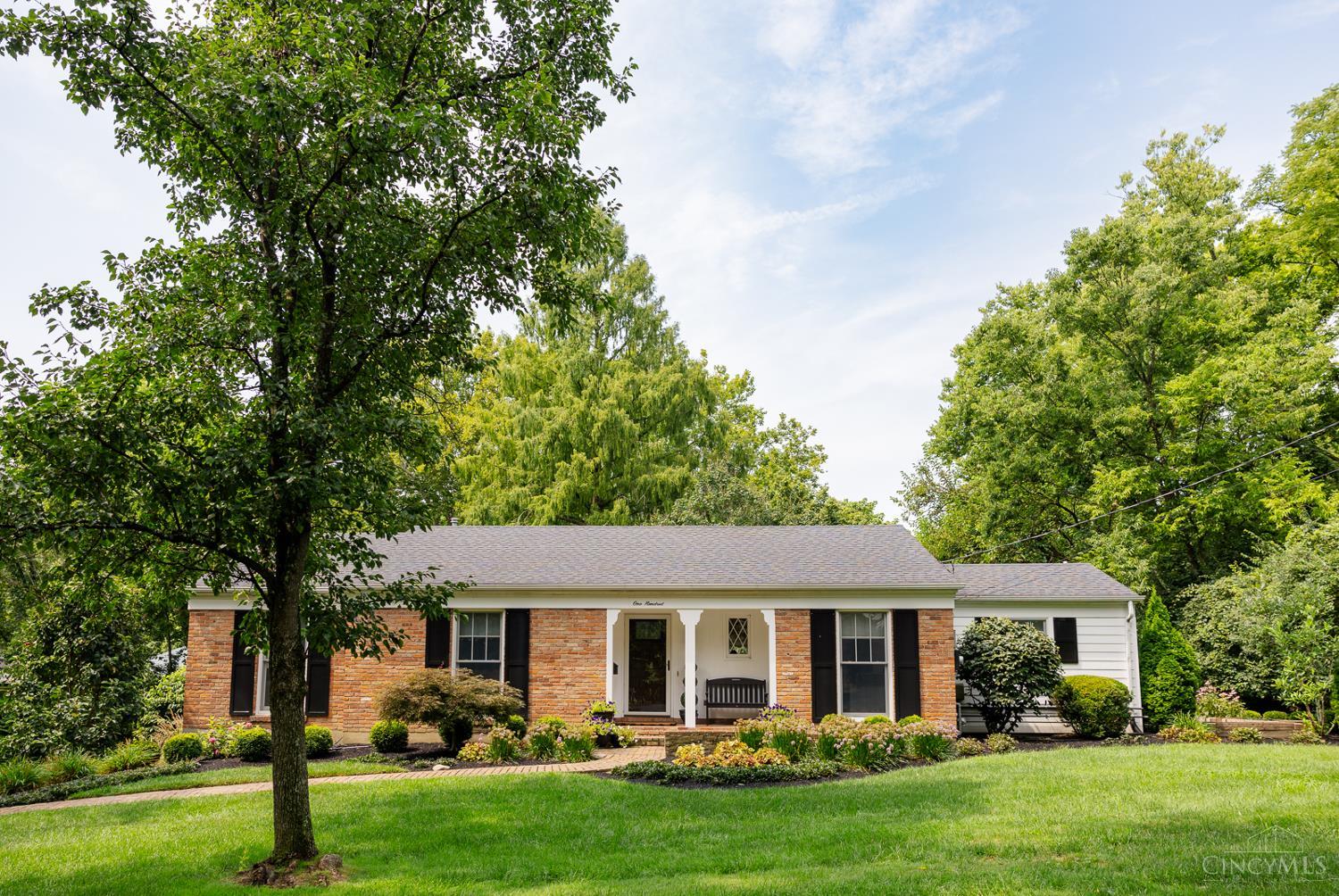 100 Fieldstone Drive