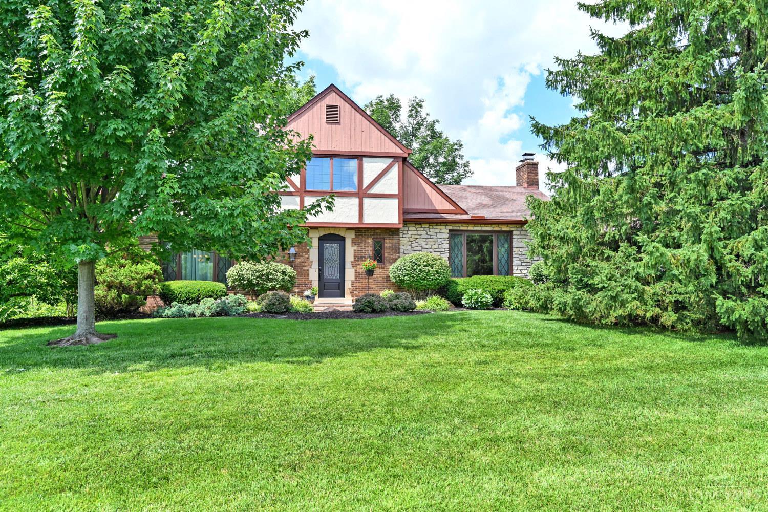6356 Oakcreek Drive