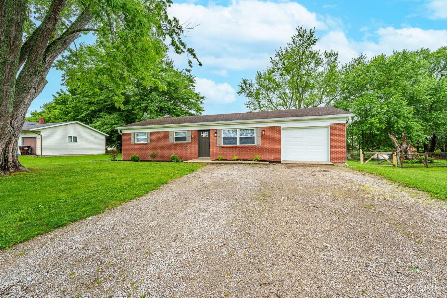 1285 Bethel New Richmond Road