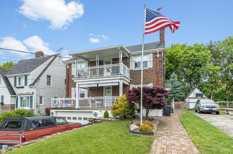 4138 Homelawn Avenue Cheviot OH 45211