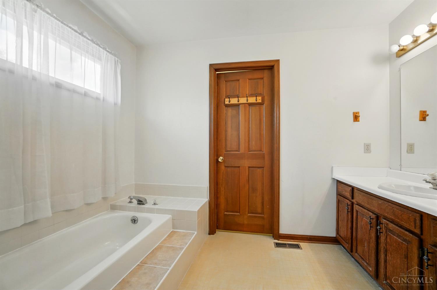 7314 Cannon Court, West Chester, Ohio image 43