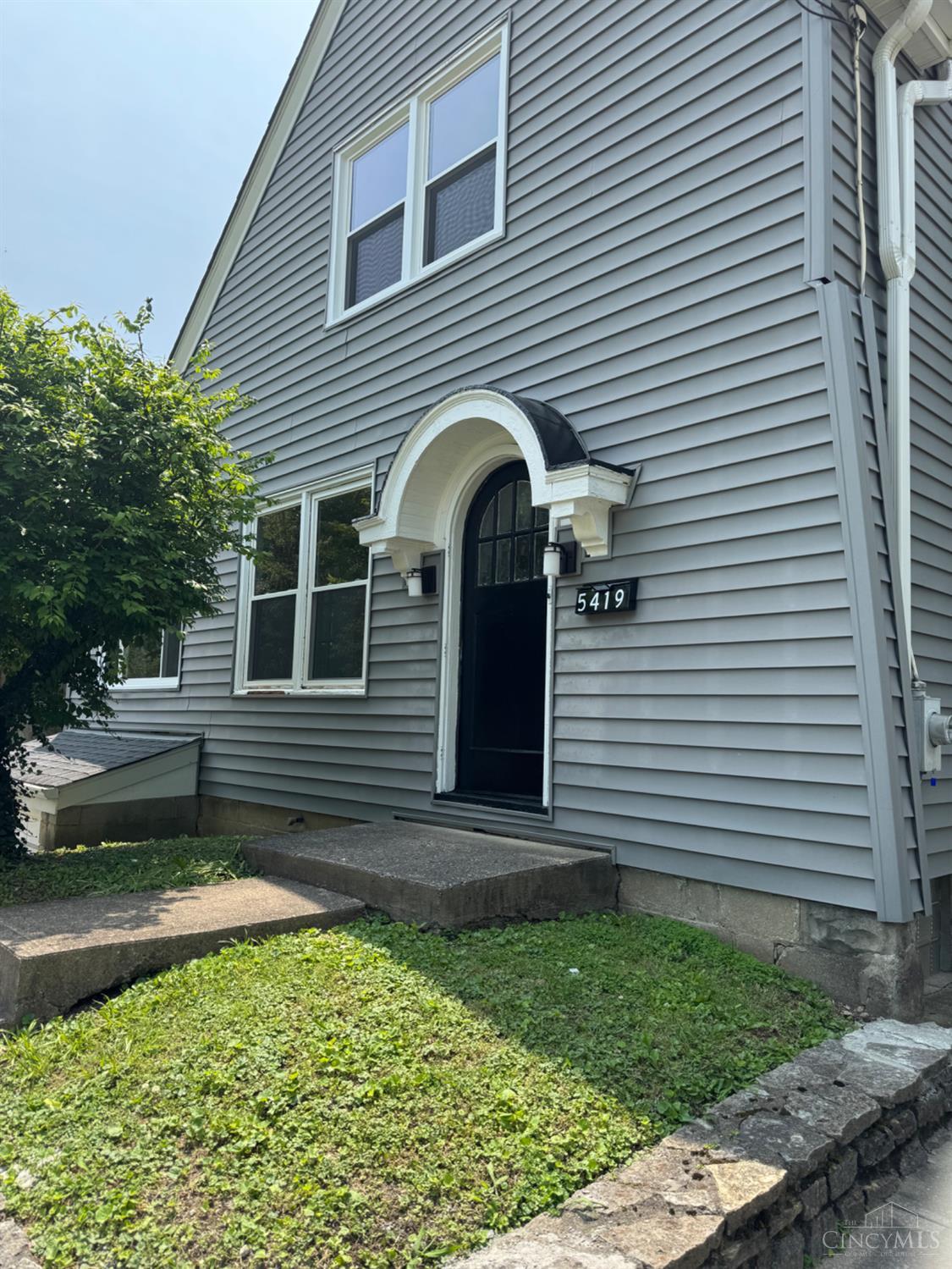 5419 Roseland Mound